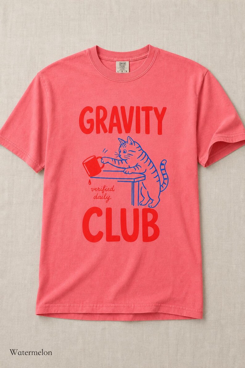 Gravity Club Cat T-Shirt Funny Cat Knocking Coffee Mug Off Table Tee Two Color Cat Lover Graphic Tee Gift imagem 15