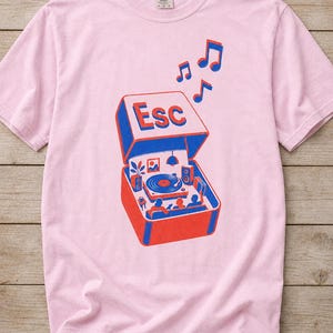 T-shirt tourne-disque clé d'échappement à impression Riso image 8