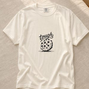 Tough Cookie T-Shirt, Hand-Lettered Chocolate Chip Cookie Graphic Tee, Black and White Ink Illustration Shirt zdjęcie 7