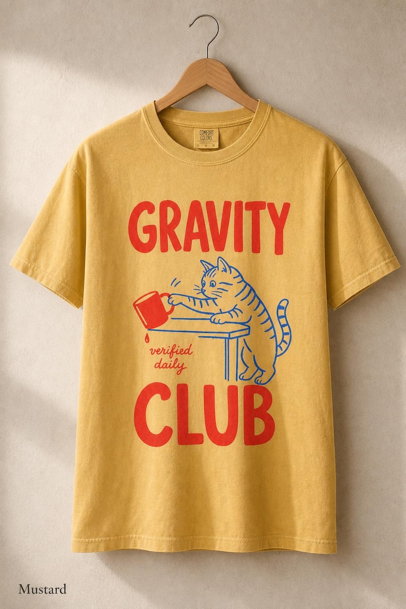 Gravity Club Cat T-Shirt Funny Cat Knocking Coffee Mug Off Table Tee Two Color Cat Lover Graphic Tee Gift imagem 11