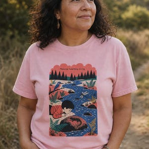 Memorize Something Living T-Shirt, Folk Illustration Tee with Child and Salamander at the Creek, Nature Lover Gift Bild 3