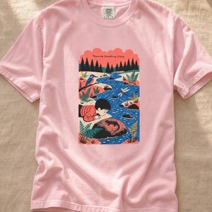 Memorize Something Living T-Shirt, Folk Illustration Tee with Child and Salamander at the Creek, Nature Lover Gift Bild 8