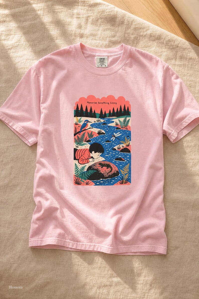 Memorize Something Living T-Shirt, Folk Illustration Tee with Child and Salamander at the Creek, Nature Lover Gift Bild 8