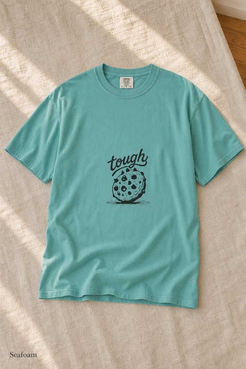 Tough Cookie T-Shirt, Hand-Lettered Chocolate Chip Cookie Graphic Tee, Black and White Ink Illustration Shirt zdjęcie 10
