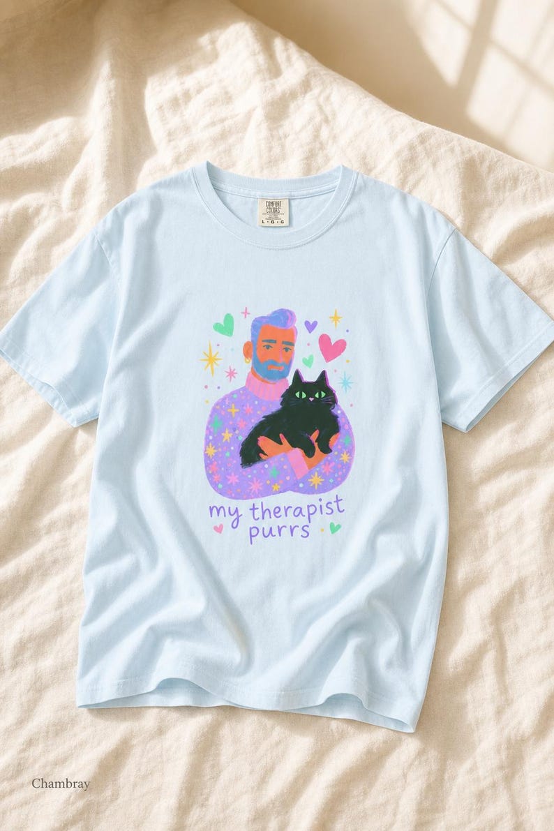 My Therapist Purrs T-Shirt, Bearded Man Holding Black Cat Tee, Cat Lover Gouache Illustration, Mental Health Cat Mom Dad Shirt imagem 9