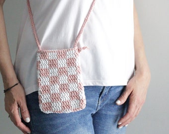 Blush phone bag, checkered bag, crochet mini bag, crossbody phone bag, handmade little bag, light pink purse, phone bag, crochet purse