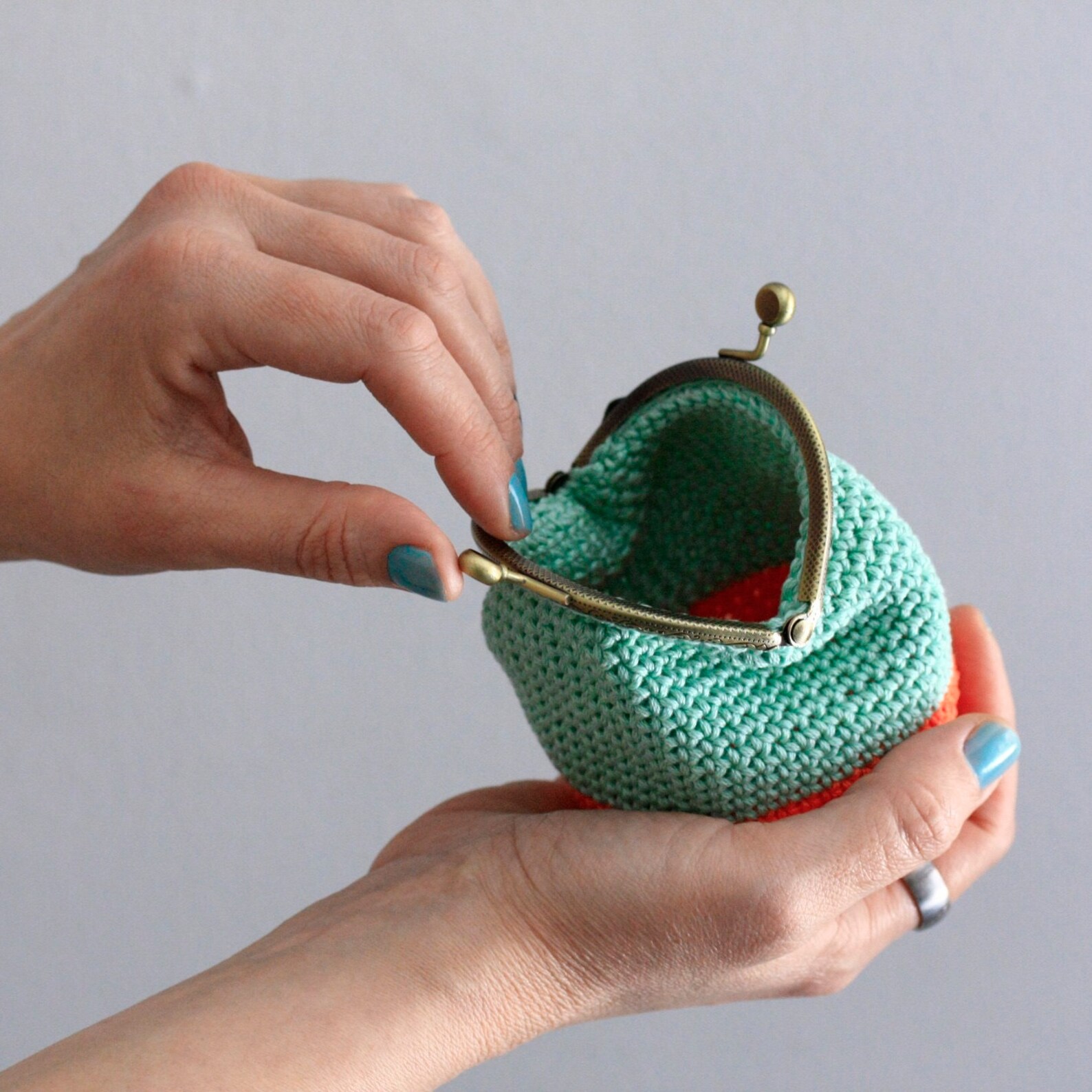 Crochet Coin Purse Kiss Lock Coin Purse Color Block Coin Etsy
