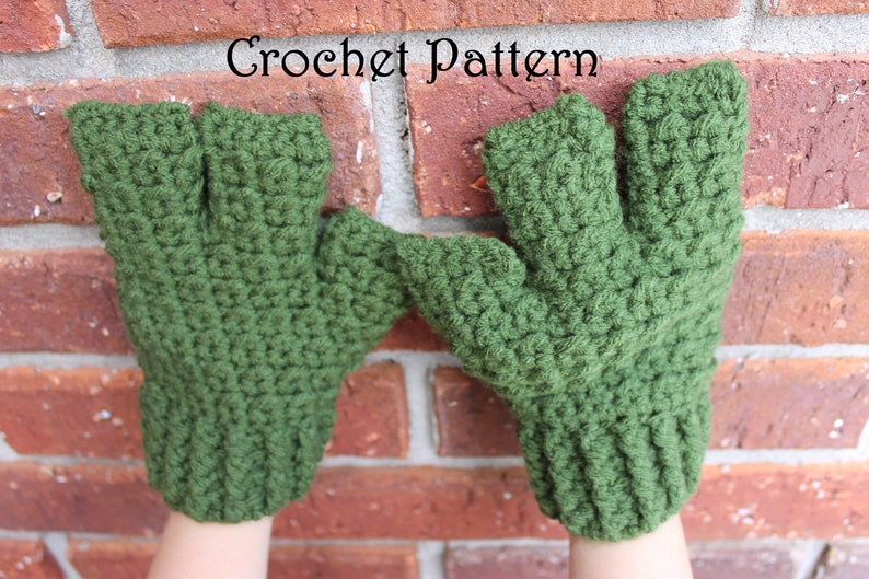 Crochet PATTERN, TurtleHands Pattern, Minion Hands Pattern , Alien Hands Pattern, Crochet Gloves Pattern, 3 Finger Gloves Pattern CP-003 image 1