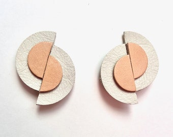 Meridian Dawn Earrings | Light Grey and Nude Pink leather | Eco