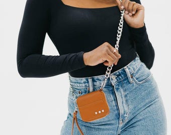 Fele Wallet Chain Bag: Brown