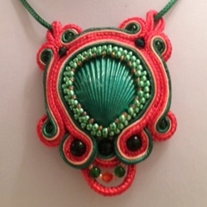 Salacia Soutache Pendant Necklace