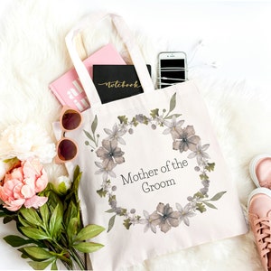 Mother of the Bride/Groom Tote Bag, Wedding Gift Ideas, Gift bag for Mother of the Bride/Groom, Bridal Party Tote