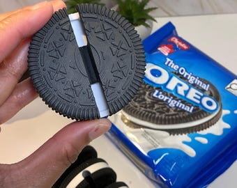 Twisty Tidy Cookie Cord Holder