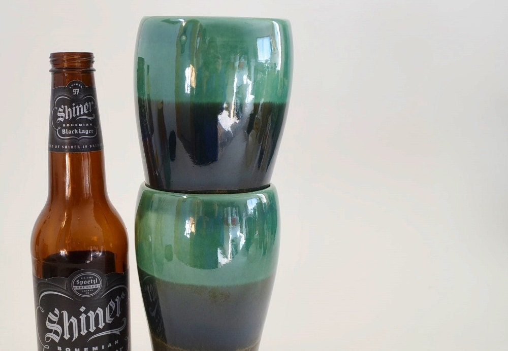 IN STOCK Single Ceramic Pint Glasses Green Black Stoneware Etsy