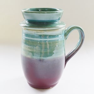 Green Burgundy Stoneware Mug with Lid for Holding Tea Bag, Lidded Tea Mug, Tea Cup with Lid, Tea Bag Storage, Handmade Pottery, Gift for Her