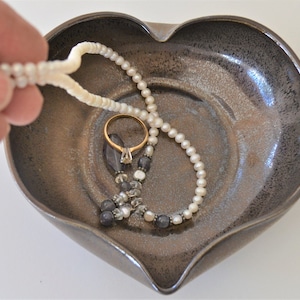 IN STOCK, Large Bronze Pottery Heart Jewelry Bowl, Handmade Pottery, 8th Bronze Anniversary Custom Gift,, Ring Dish, Christmas Gfit for Her