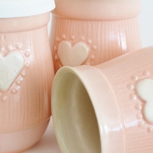 Valentine&#39;s Day Coffee Travel Mug, Small Ceramic Travel Mug with Silicone Lid, To Go Coffee Mug, 14 oz Pink Mug with Heart, Gift for Her