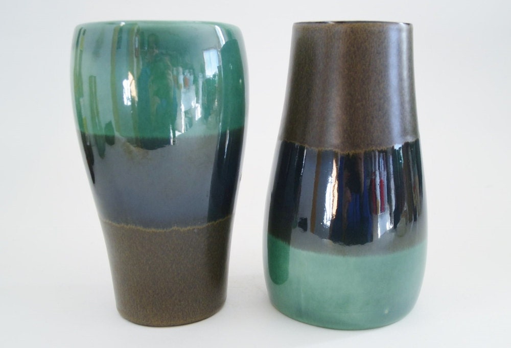 IN STOCK Single Ceramic Pint Glasses Green Black Stoneware Etsy