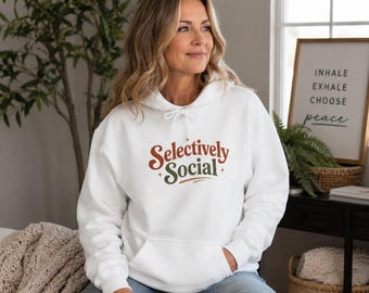 Sudadera con capucha Selectively Social / Sudadera con estampado vintage retro, regalo para introvertidos