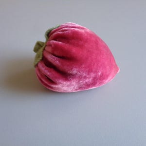 Large Berry Velvet Pincushion, Strawberry Pin Keep, Needle Sharpening Turkish Emery, Large Emery Pin Cushion, Pink Strawberry