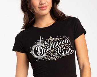 The Desperado Club Baby Tee, New Achievement Carl Shirt, Fantasy Book Gift, Dungeon Crawler Carl Crop Top, 90s Style Women's Cute Crop Top
