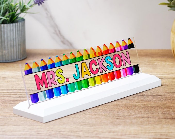 Personalized Teacher Gift, Desk Name Plate, Teacher Name Sign, Coworker Gift. Made Exclusively by Garo Signs. Size 10" x 2.5”