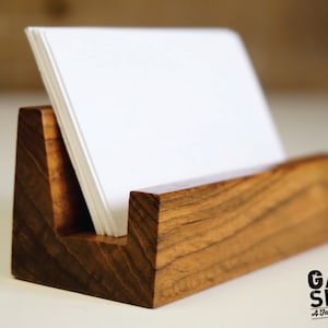 Suporte para cartão de visita, suporte para cartão de visita, decoração rústica de escritório, ótima ideia de presente, display de cartão de visita, acessórios de mesa
