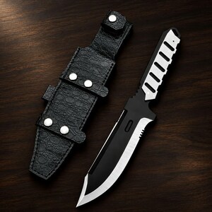 Old Snake Knife Replica, MGS4 Tactical Display Knife, Black Coated J2 Steel (13" Overall)