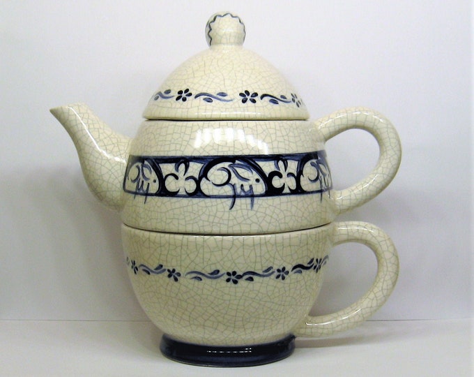 Dedham Pottery Rabbit Teapot by the Potting Shed Vintage Etsy