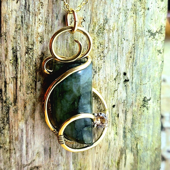 Golden Labradorite And Champagne Cubic Zirconia Pendant In Gold Raw Brass