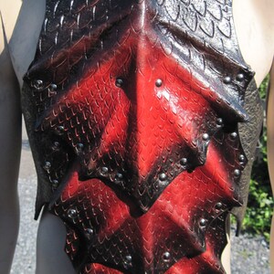 Dragon Scale Leather Armor: Custom LARP Cosplay Cuirass - Etsy