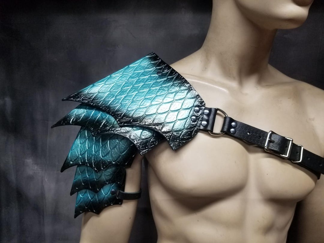 Dragon Scale Leather Spaulder: Custom LARP Cosplay Armor - Etsy