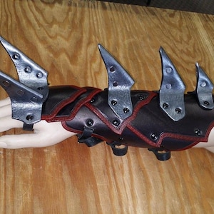 Spiked Barbarian Gauntlets Spiked Leather Armor Gauntlets Plated Gauntlets LARP armor cosplay armor viking armor armour Dark Elf Gauntlets