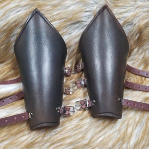 Leather Armor Basic Leather Bracers leather vambrace LARP armor cosplay armor Medieval Armor armour Viking Armor Sentinel Bracers