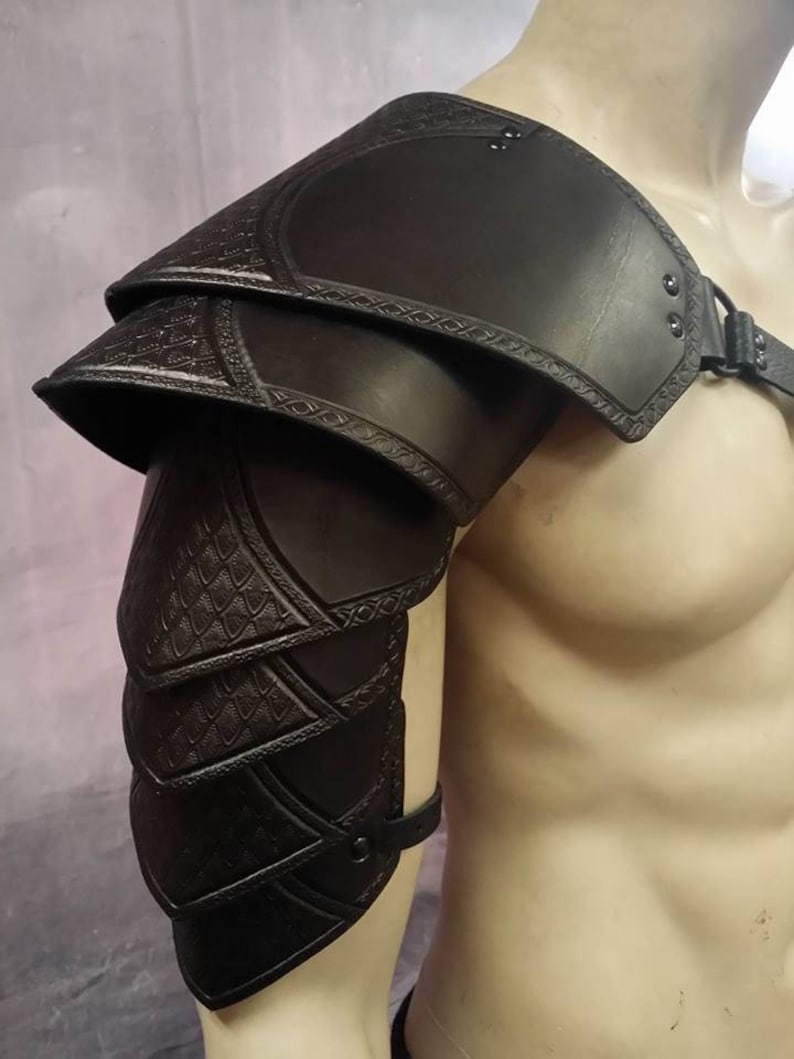Leather Armor Ornate Sentinel 2 six piece segmented shoulder