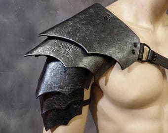 Leather Shoulder armor Leather Armor spaulder leather pauldron LARP armor cosplay armor viking armor celtic armor leather shoulder armour