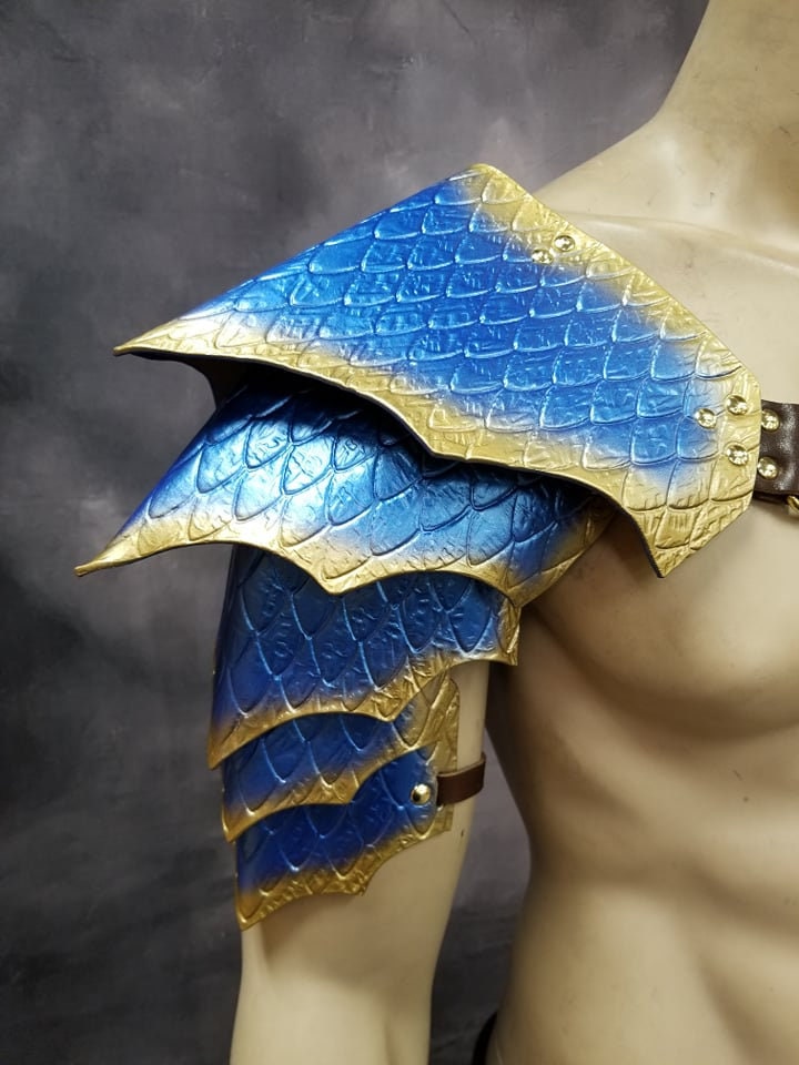 Dragon Scale Leather Spaulder: Custom LARP Cosplay Armor - Etsy