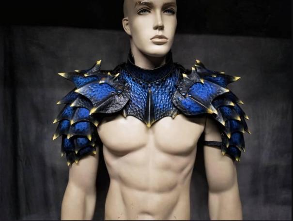 Leather Armor Dragon Scale Shoulders & Gorget: Custom LARP Cosplay ...