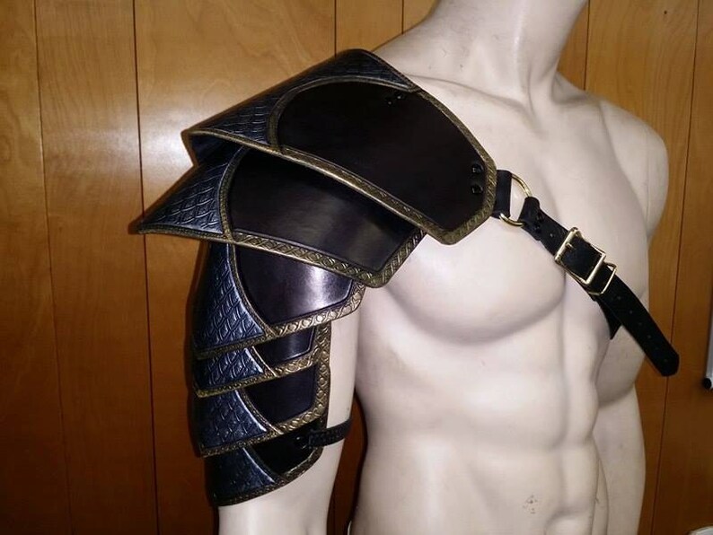 Leather Armor Ornate Sentinel 2 six piece segmented shoulder