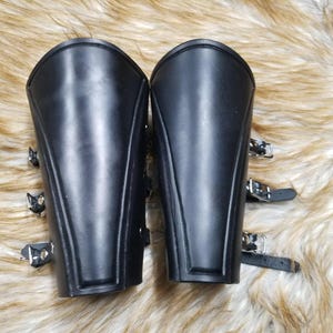 Leather Armor Basic Leather Bracers leather vambrace LARP armor cosplay armor Medieval Armor armour Viking Armor Sentinel Bracers