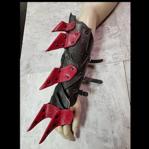 Spiked Barbarian Gauntlets Spiked Leather Armor Gauntlets Plated Gauntlets LARP armor cosplay armor viking armor armour Dark Elf Gauntlets