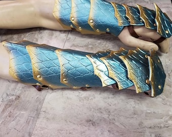 Leather Armor Dragon Scale Gauntlets