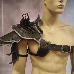 Leather Barbarian Shoulder armor Leather Armor spaulder leather pauldron LARP armor cosplay armor viking armor celtic armor leather armour image 7