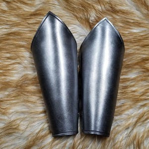 Leather Armor Basic Leather Bracers leather vambrace LARP armor cosplay armor Medieval Armor armour Viking Armor Sentinel Bracers