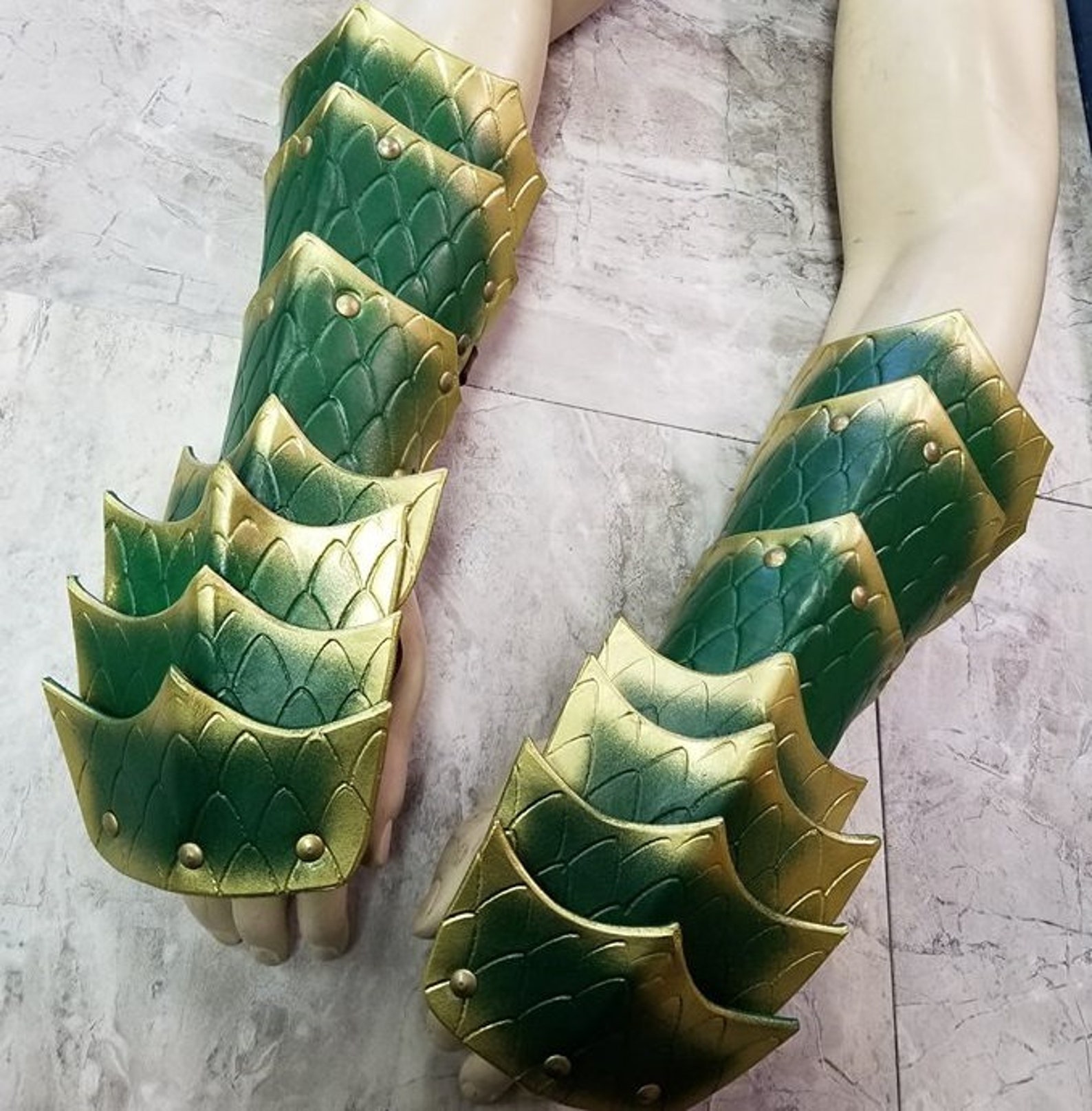 Leather Armor Dragon Scale Gauntlets Etsy