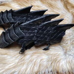 Dragon Scale Leather Gauntlets: Custom LARP Cosplay Armor - Etsy