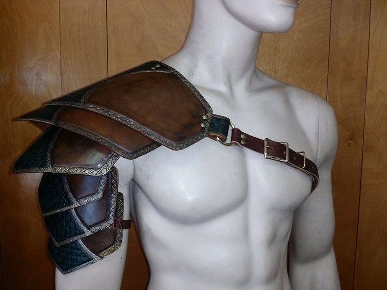 Leather Armor Ornate Sentinel 2 six piece segmented shoulder