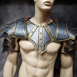 Leather Shoulder armor Leather Armor Mantle spaulder leather pauldron LARP armor cosplay armor viking armor celtic armor leather armour