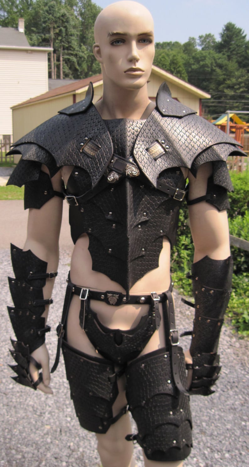 Dragon Scale Leather Armor Set: Gothic Medieval LARP Cosplay Costume - Etsy