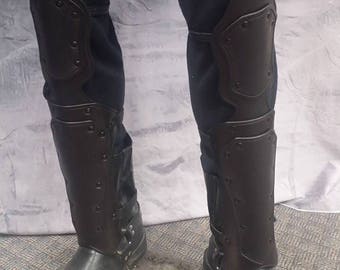 Leather Armor Nightingale Greaves